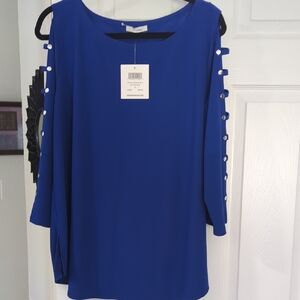 NWT Blue Cold Shoulder Blouse with Button Accents Size 1X